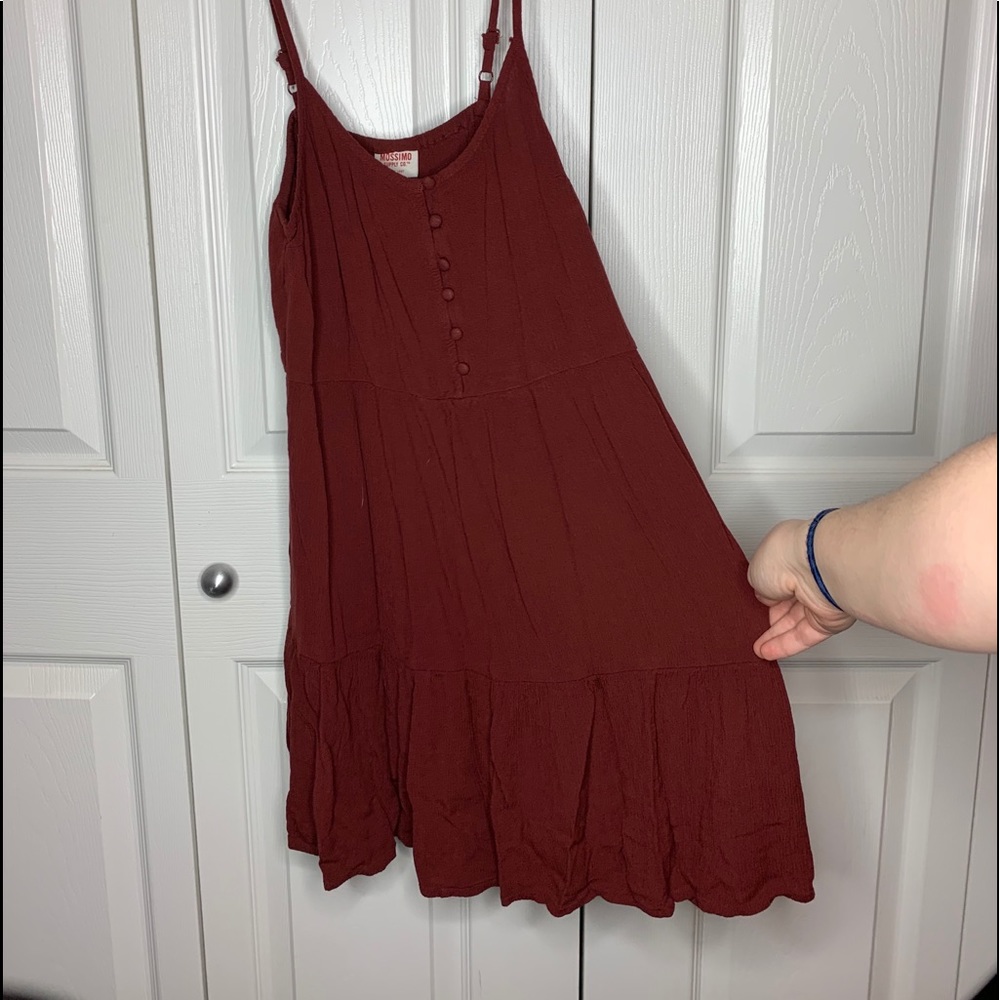 Dress - Picture 2 of 9
